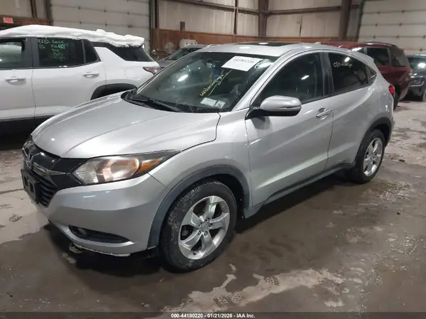 3CZRU6H52GM742965 2016 HONDA HR-V - Image 2