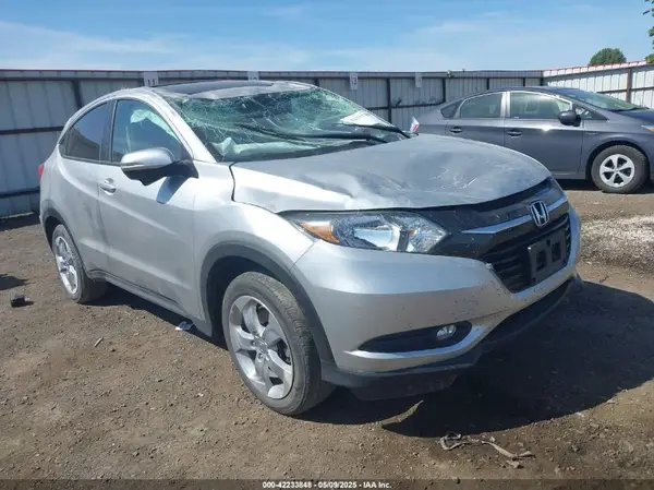 3CZRU6H52GM754596 2016 HONDA HR-V - Image 1