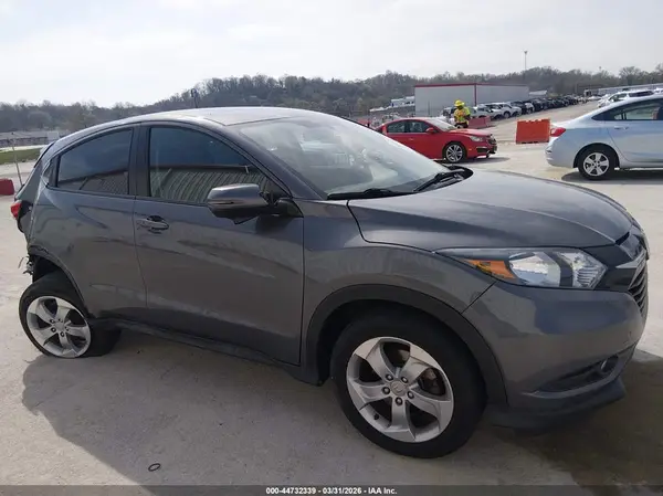 3CZRU6H52GM755182 2016 HONDA HR-V - Image 1