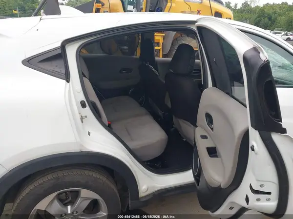 3CZRU6H52GM760026 2016 HONDA HR-V - Image 8