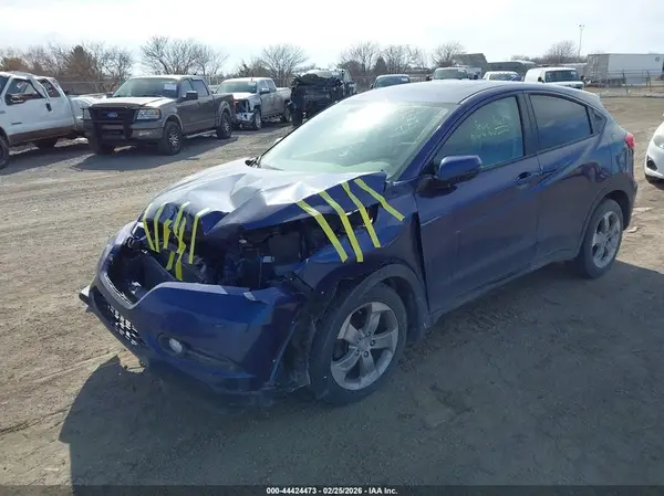 3CZRU6H52HG706385 2017 HONDA HR-V - Image 2