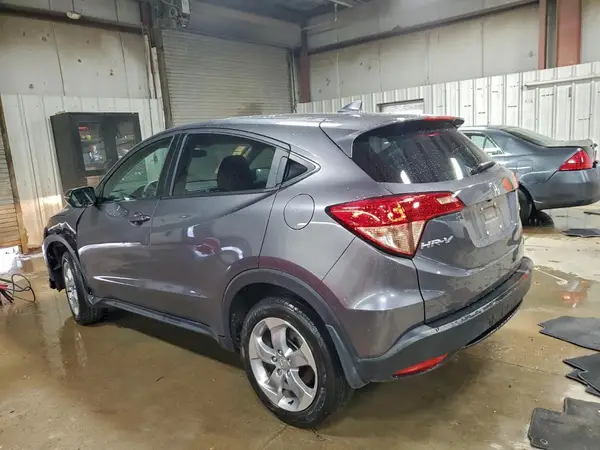 3CZRU6H52HG707570 2017 HONDA HR-V - Image 2