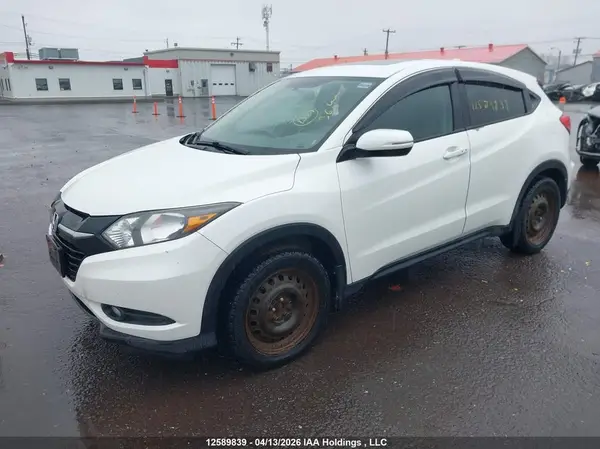 3CZRU6H52HM106497 2017 HONDA HR-V - Image 2