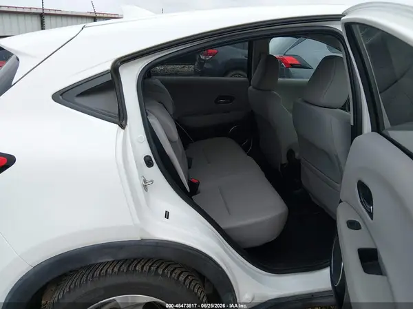 3CZRU6H52HM708154 2017 HONDA HR-V - Image 8