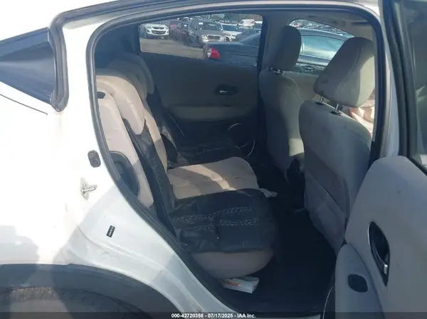 3CZRU6H52HM712849 2017 HONDA HR-V - Image 8