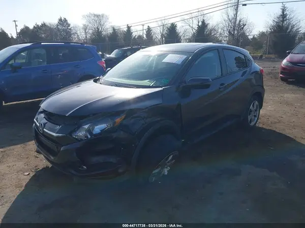 3CZRU6H52HM714925 2017 HONDA HR-V - Image 2