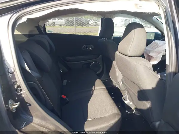 3CZRU6H52HM714925 2017 HONDA HR-V - Image 8