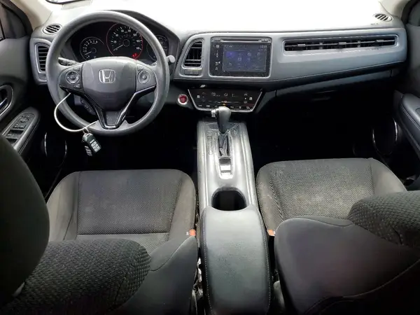3CZRU6H52HM716982 2017 HONDA HR-V - Image 8