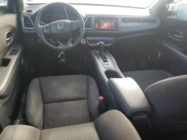 3CZRU6H52HM719557 2017 HONDA HR-V - Image 8