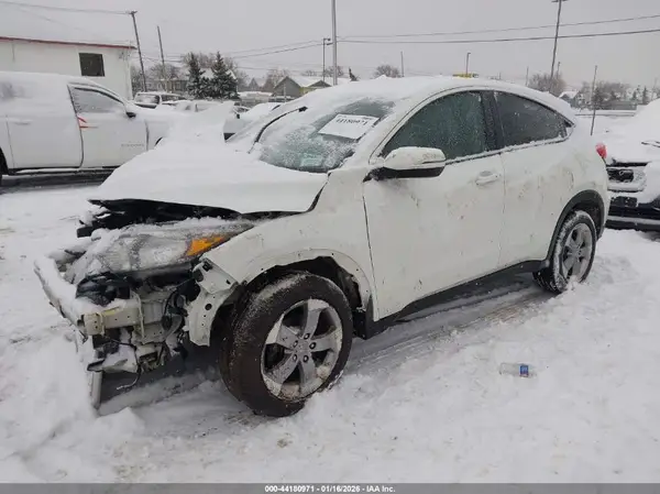 3CZRU6H52HM725116 2017 HONDA HR-V - Image 2