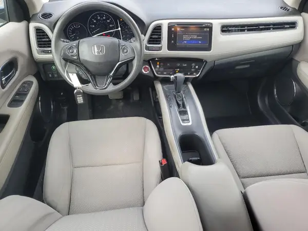 3CZRU6H52HM725780 2017 HONDA HR-V - Image 8