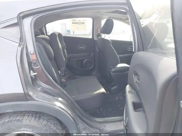 3CZRU6H52HM731305 2017 HONDA HR-V - Image 8