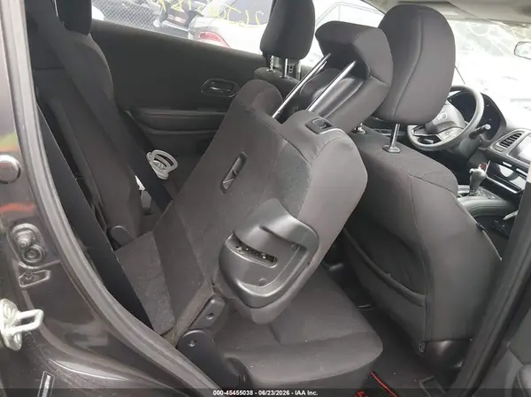 3CZRU6H52JG701144 2018 HONDA HR-V - Image 8