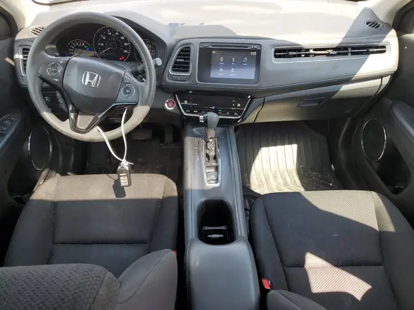 3CZRU6H52JG703914 2018 HONDA HR-V - Image 8