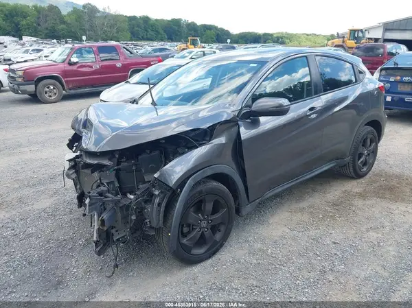 3CZRU6H52JG707705 2018 HONDA HR-V - Image 2