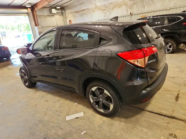 3CZRU6H52JG716159 2018 HONDA HR-V - Image 2