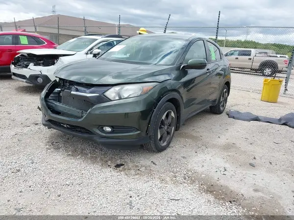 3CZRU6H52JG717814 2018 HONDA HR-V - Image 2