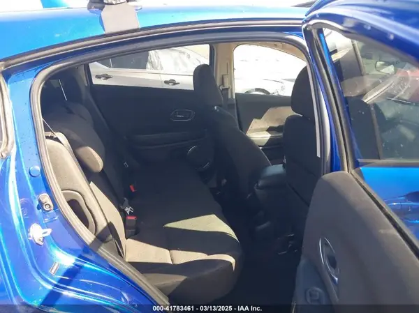 3CZRU6H52JG718462 2018 HONDA HR-V - Image 8