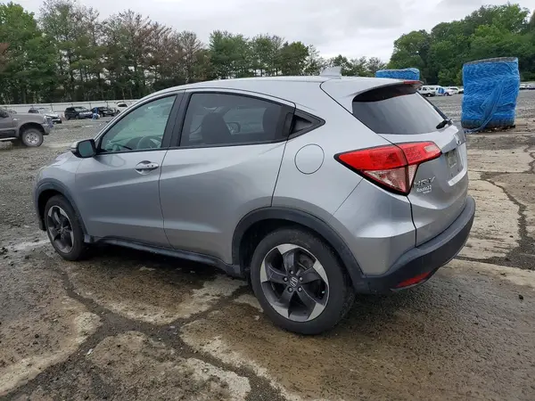 3CZRU6H52JG725072 2018 HONDA HR-V - Image 2