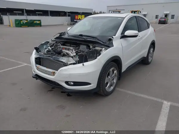 3CZRU6H52JM100348 2018 HONDA HR-V - Image 2