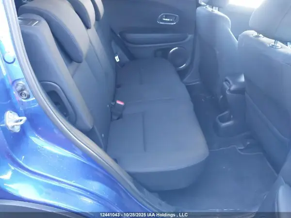 3CZRU6H52JM102830 2018 HONDA HR-V - Image 8