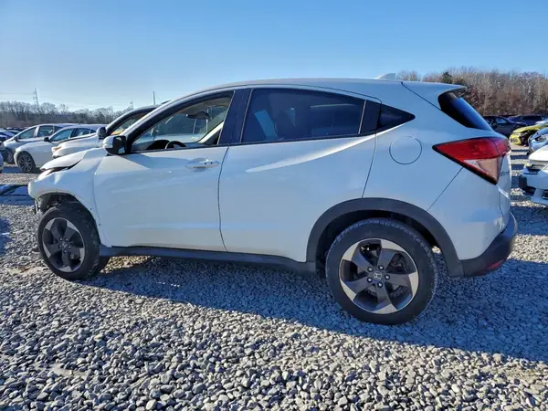 3CZRU6H52JM704773 2018 HONDA HR-V - Image 2