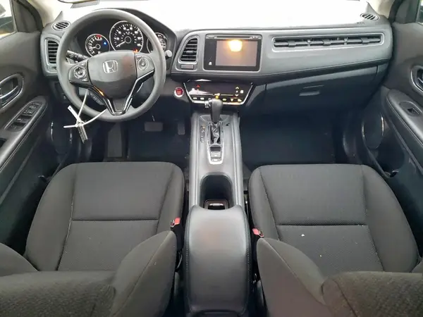 3CZRU6H52JM705356 2018 HONDA HR-V - Image 8
