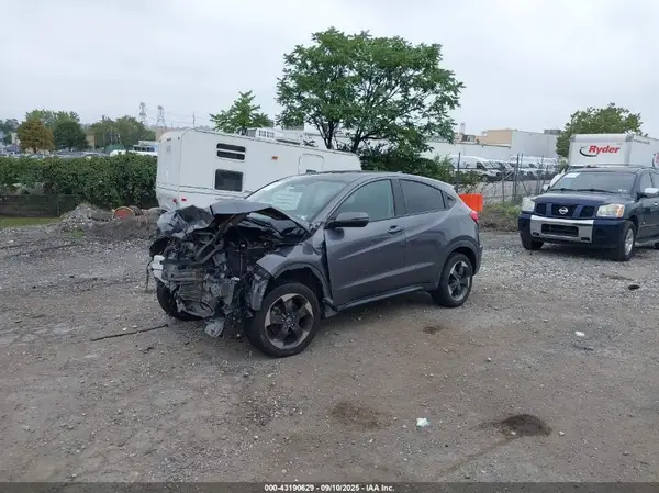 3CZRU6H52JM708547 2018 HONDA HR-V - Image 2