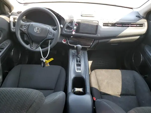 3CZRU6H52JM712632 2018 HONDA HR-V - Image 8