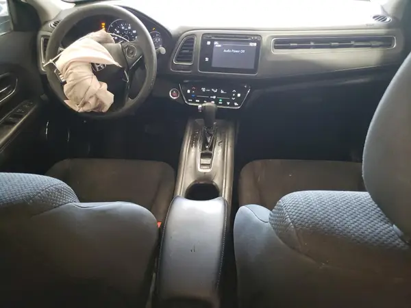 3CZRU6H52JM717023 2018 HONDA HR-V - Image 8