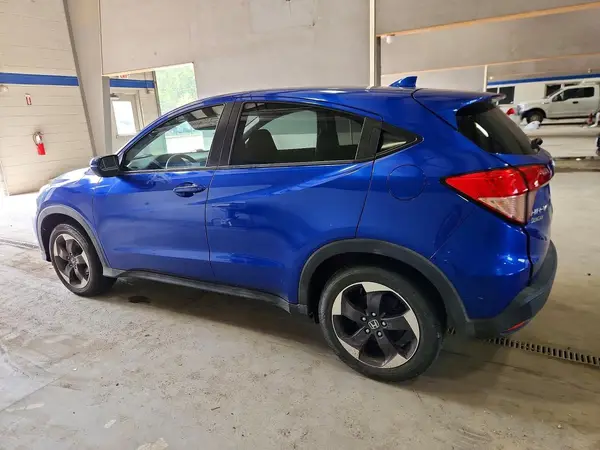 3CZRU6H52JM721069 2018 HONDA HR-V - Image 2