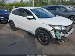 3CZRU6H52JM723520 2018 HONDA HR-V