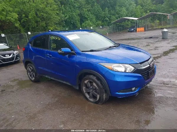 3CZRU6H52JM723727 2018 HONDA HR-V - Image 1