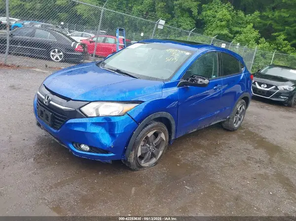 3CZRU6H52JM723727 2018 HONDA HR-V - Image 2