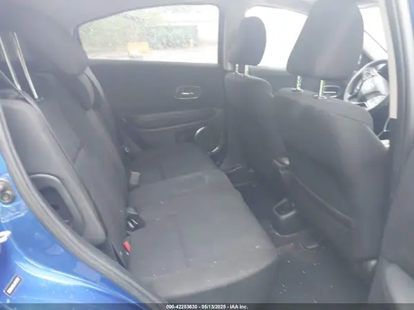 3CZRU6H52JM723727 2018 HONDA HR-V - Image 8