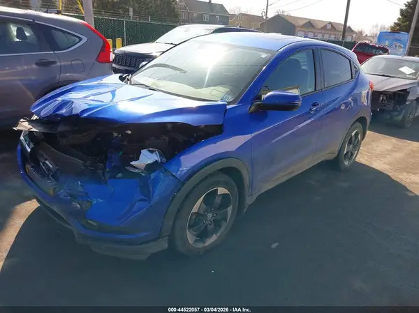 3CZRU6H52JM726496 2018 HONDA HR-V - Image 2
