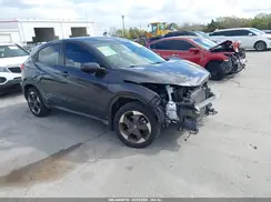 3CZRU6H52JM728930 2018 HONDA HR-V