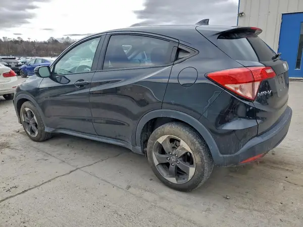 3CZRU6H52JM730726 2018 HONDA HR-V - Image 2