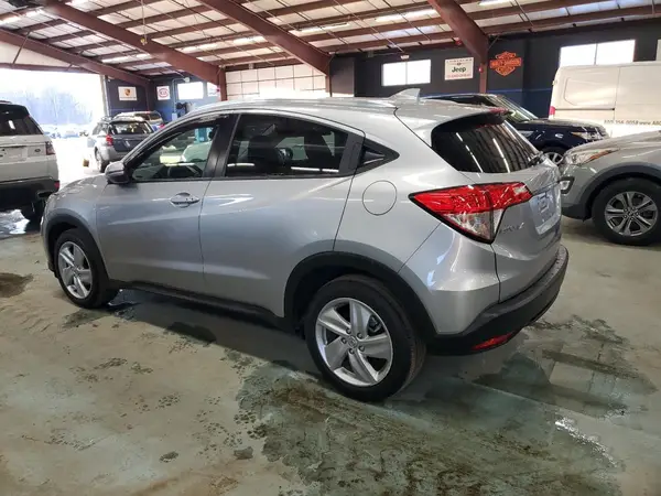 3CZRU6H52KM703902 2019 HONDA HR-V - Image 2