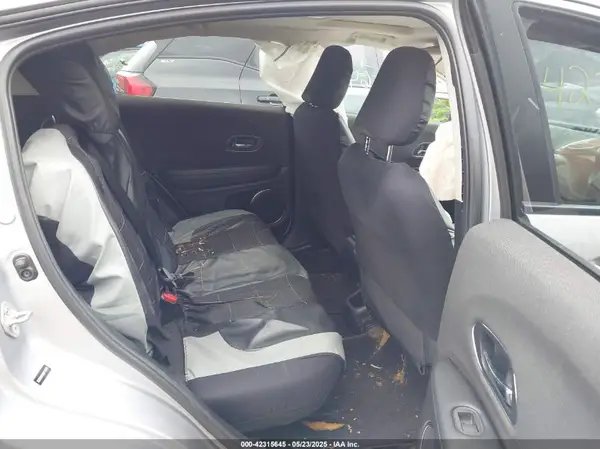 3CZRU6H52KM713815 2019 HONDA HR-V - Image 8