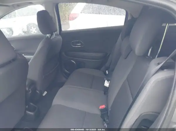 3CZRU6H52KM717234 2019 HONDA HR-V - Image 8