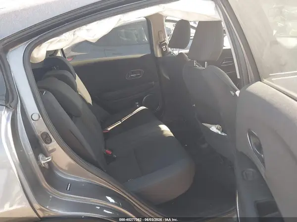 3CZRU6H52KM725883 2019 HONDA HR-V - Image 8