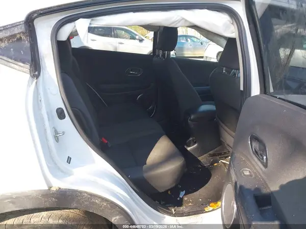 3CZRU6H52KM727942 2019 HONDA HR-V - Image 8