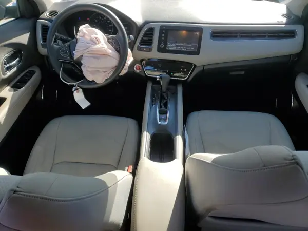 3CZRU6H52KM732252 2019 HONDA HR-V - Image 8