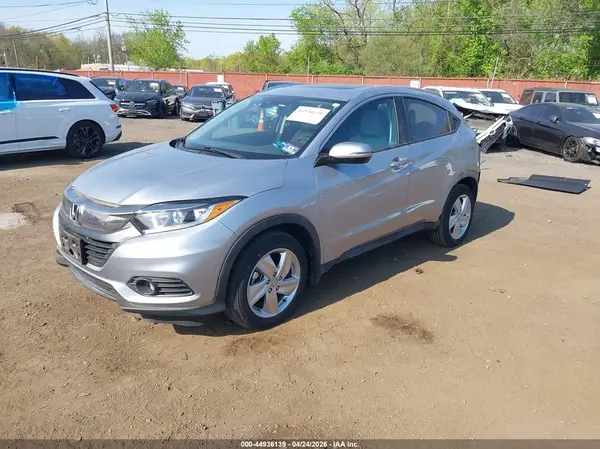 3CZRU6H52KM732946 2019 HONDA HR-V - Image 2