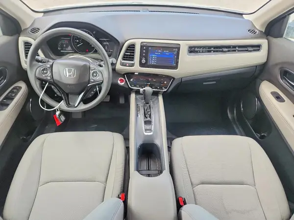 3CZRU6H52KM739010 2019 HONDA HR-V - Image 8