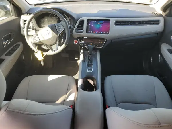 3CZRU6H52KM743820 2019 HONDA HR-V - Image 8