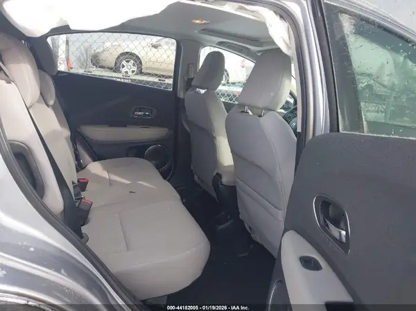 3CZRU6H52LM728137 2020 HONDA HR-V - Image 8