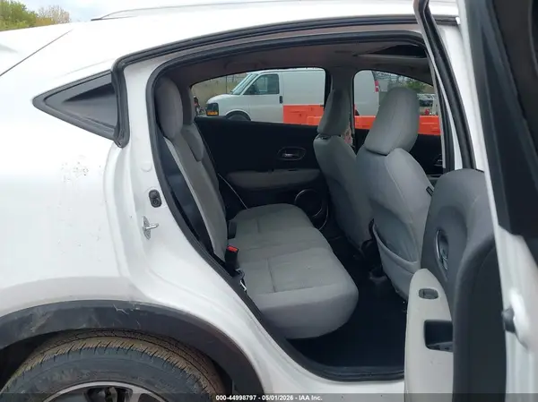 3CZRU6H52MM712456 2021 HONDA HR-V - Image 8