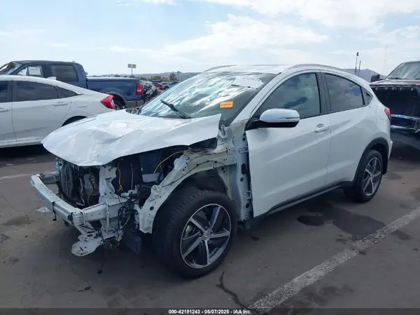 3CZRU6H52MM752388 2021 HONDA HR-V - Image 2